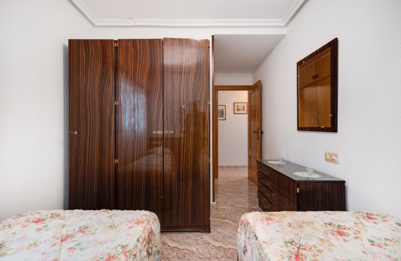 Resale - Apartment / flat -
Guardamar del Segura - CENTRO