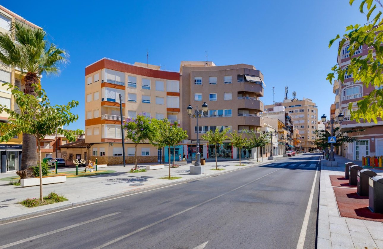 Resale - Apartment / flat -
Guardamar del Segura - Guardamar Centro