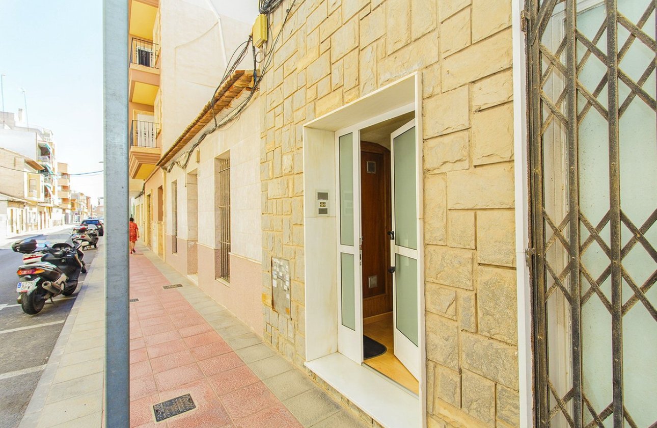 Resale - Apartment / flat -
Guardamar del Segura - Guardamar del Segura Centro