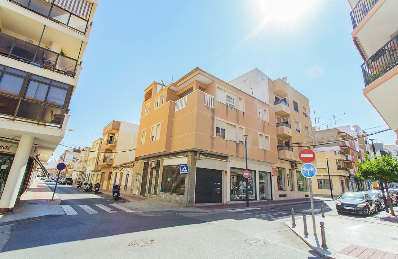 Resale - Apartment / flat -
Guardamar del Segura - Guardamar del Segura Centro