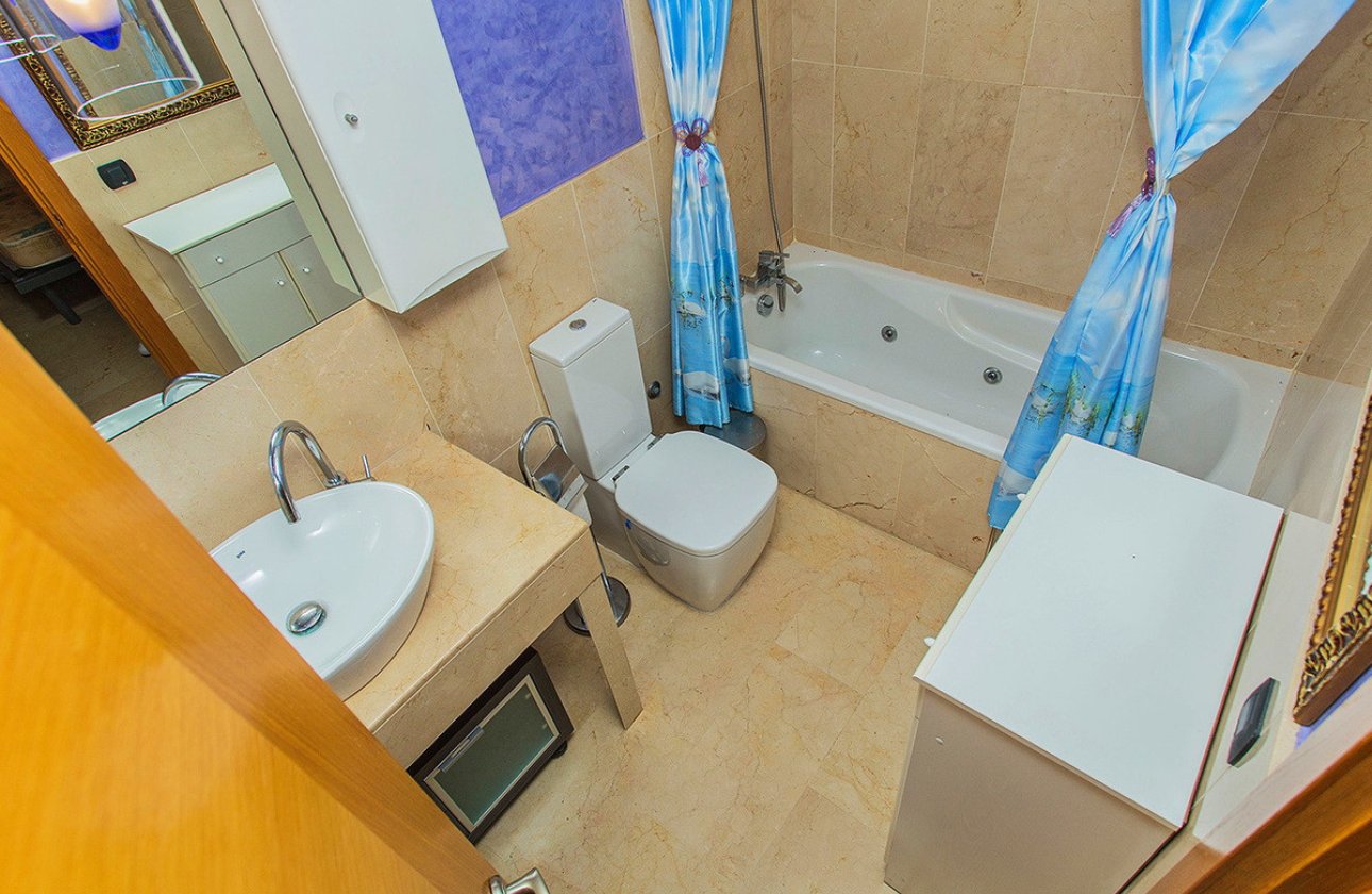 Resale - Apartment / flat -
Guardamar del Segura - Guardamar del Segura Centro