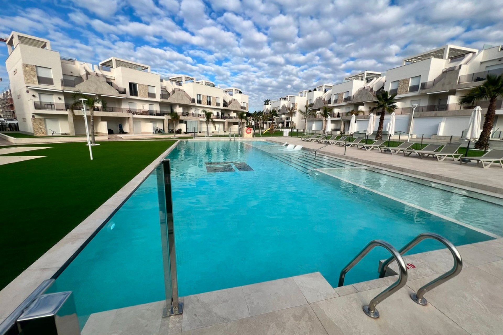 Resale - Apartment / flat -
Guardamar del Segura - Guardamar del Segura Centro