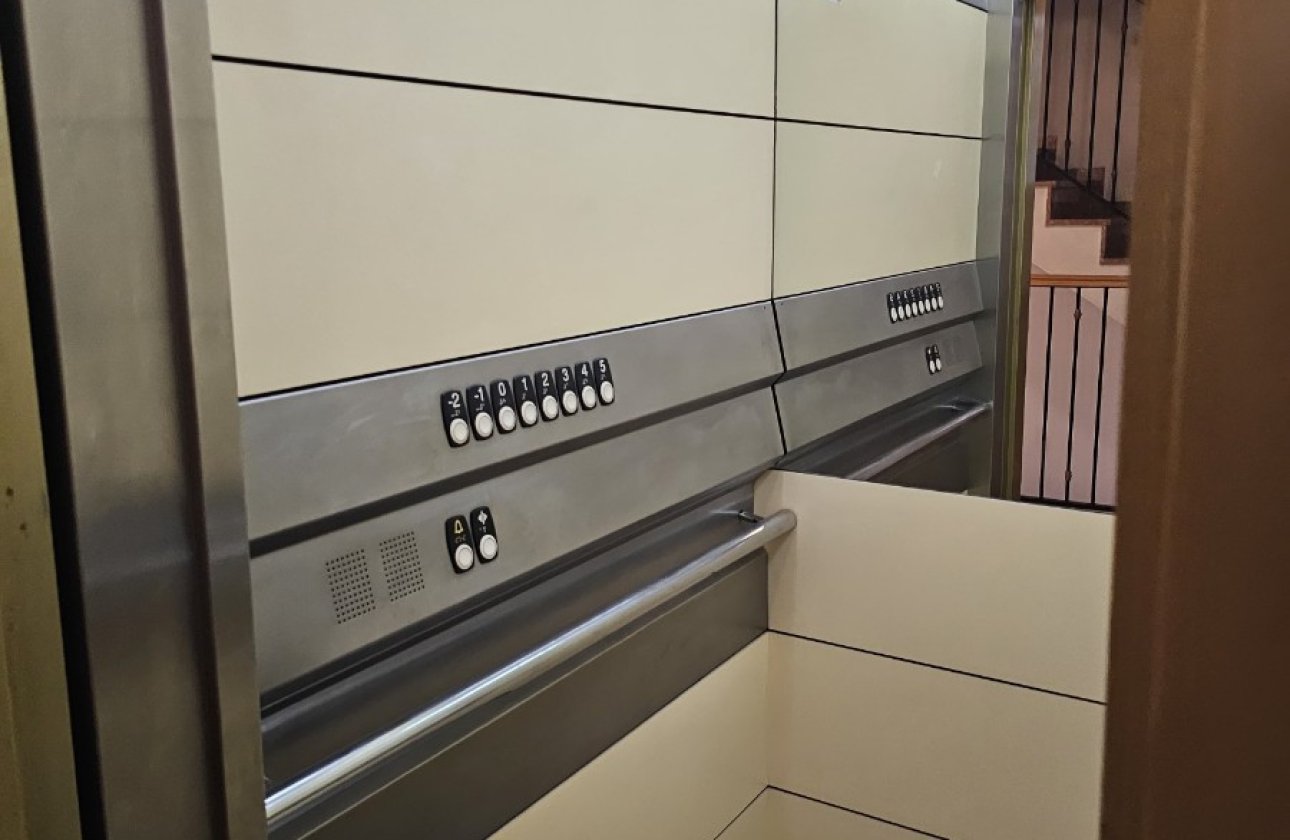 Resale - Apartment / flat -
Guardamar del Segura - Guardamar del Segura Centro