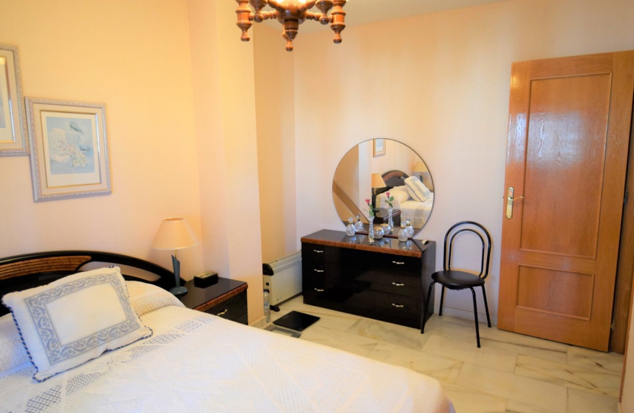 Resale - Apartment / flat -
Guardamar del Segura - Guardamar del Segura Centro