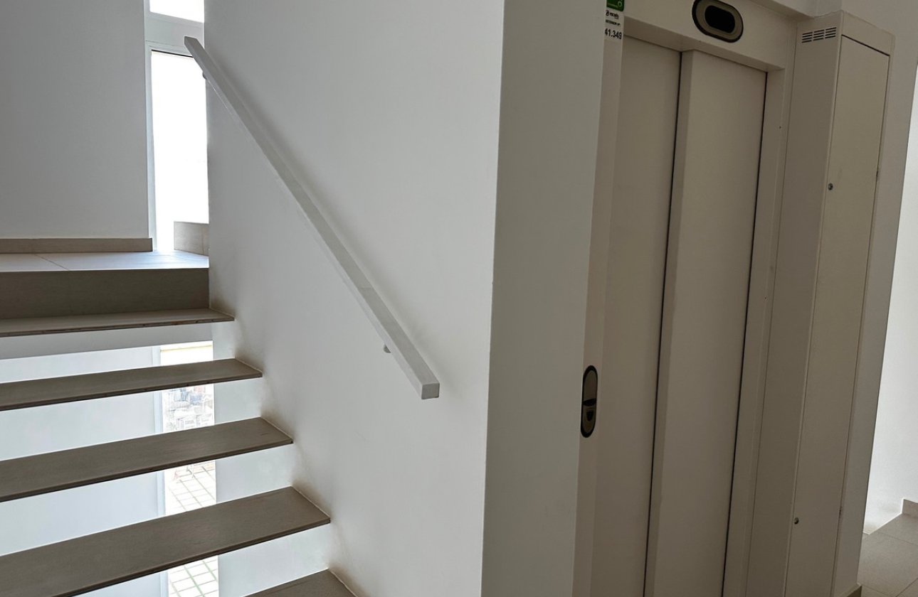 Resale - Apartment / flat -
Guardamar del Segura - Guardamar del Segura Centro