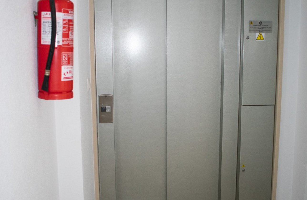 Resale - Apartment / flat -
Guardamar del Segura - Guardamar del Segura Centro