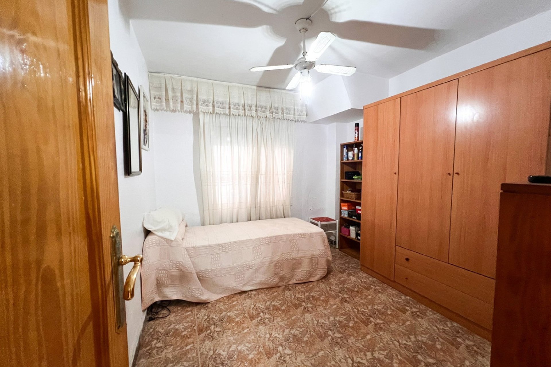 Resale - Apartment / flat -
Guardamar del Segura - Guardamar del Segura Centro