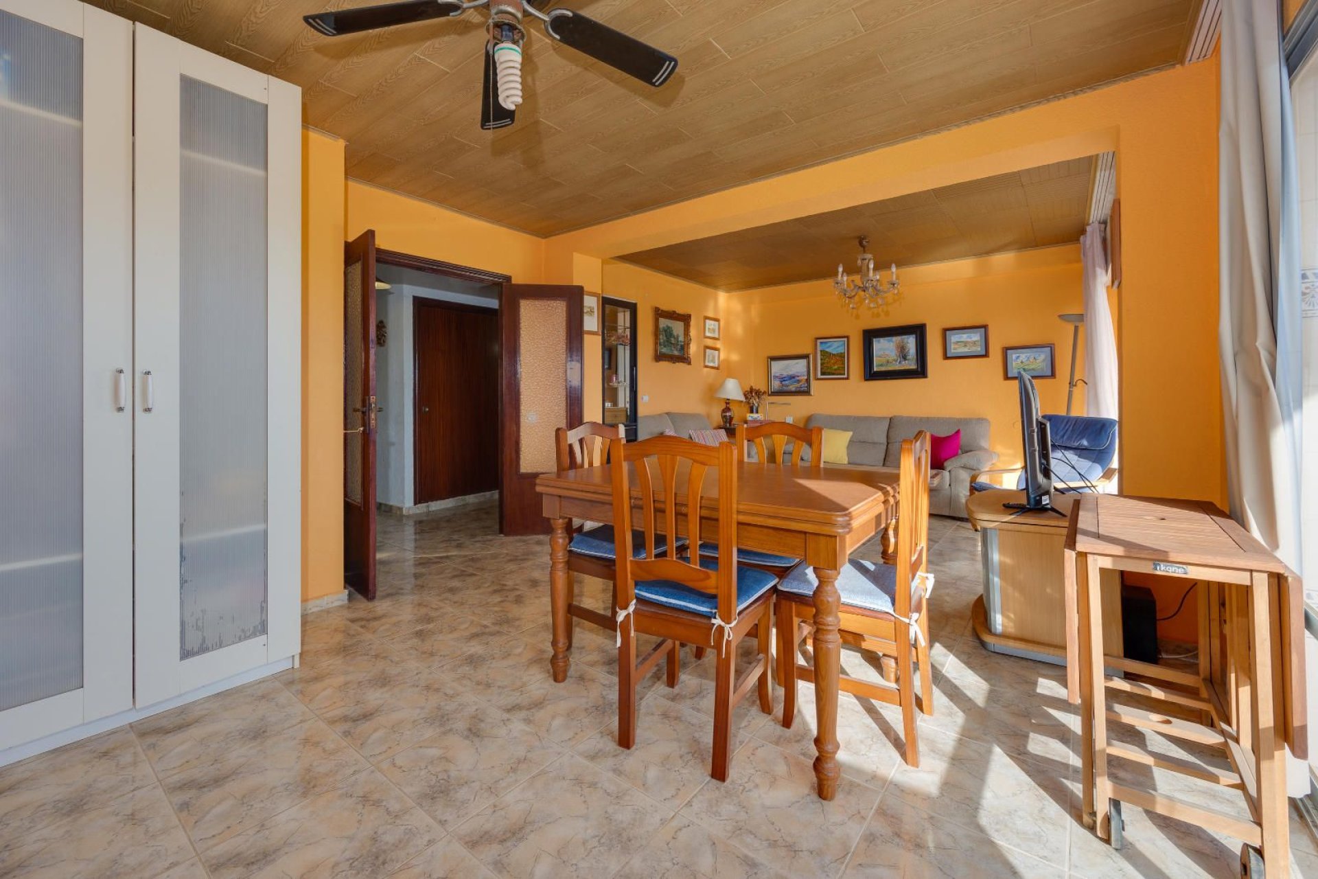 Resale - Apartment / flat -
Guardamar del Segura - Pinomar