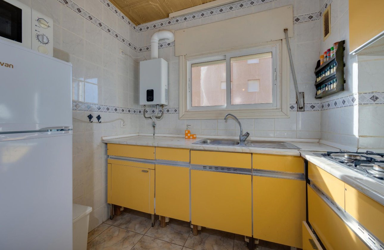 Resale - Apartment / flat -
Guardamar del Segura - Pinomar