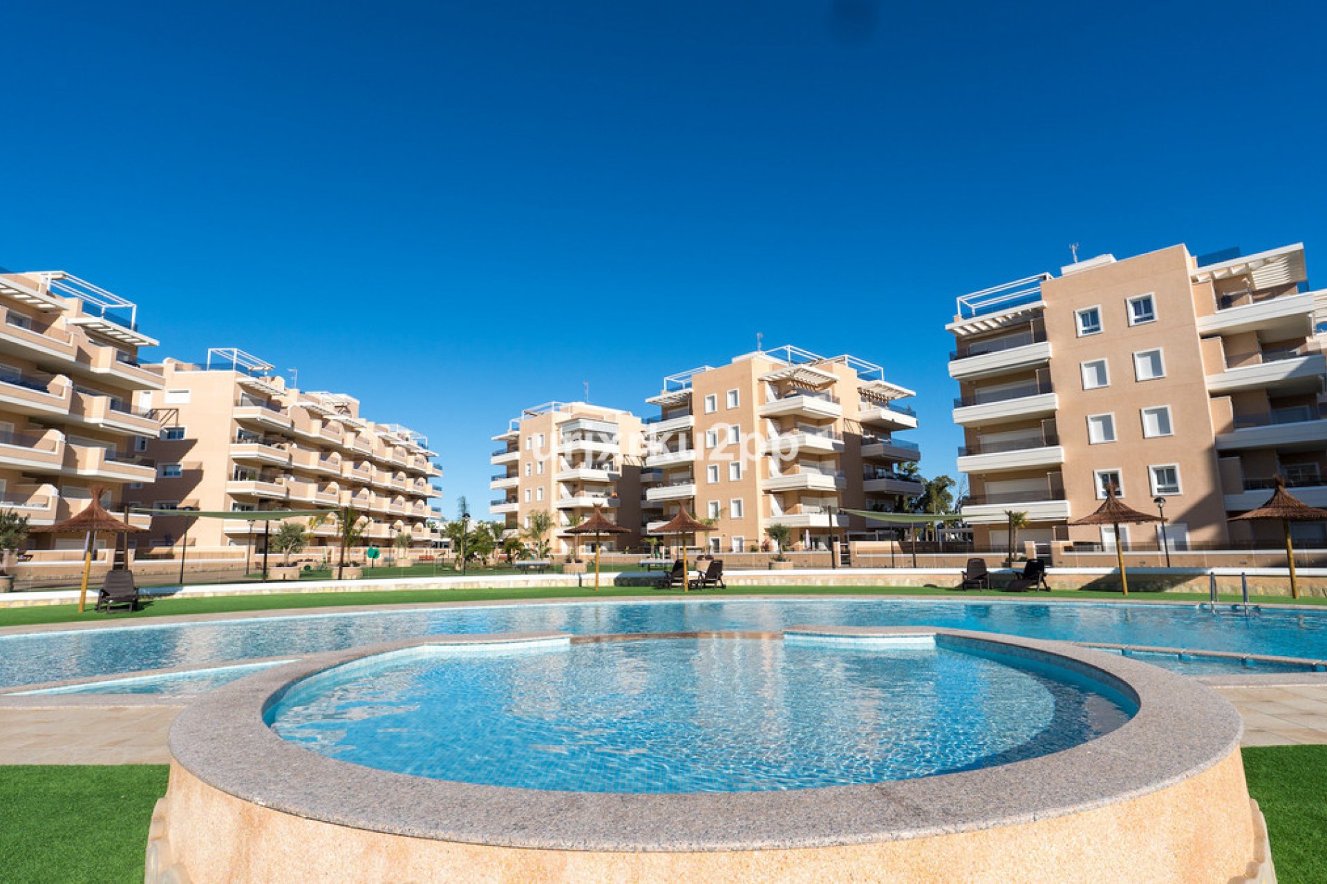 Resale - Apartment / flat -
Guardamar del Segura - Urbanización El Raso
