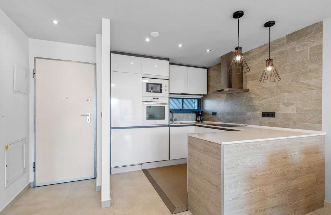 Resale - Apartment / flat -
Guardamar del Segura - Urbanización El Raso