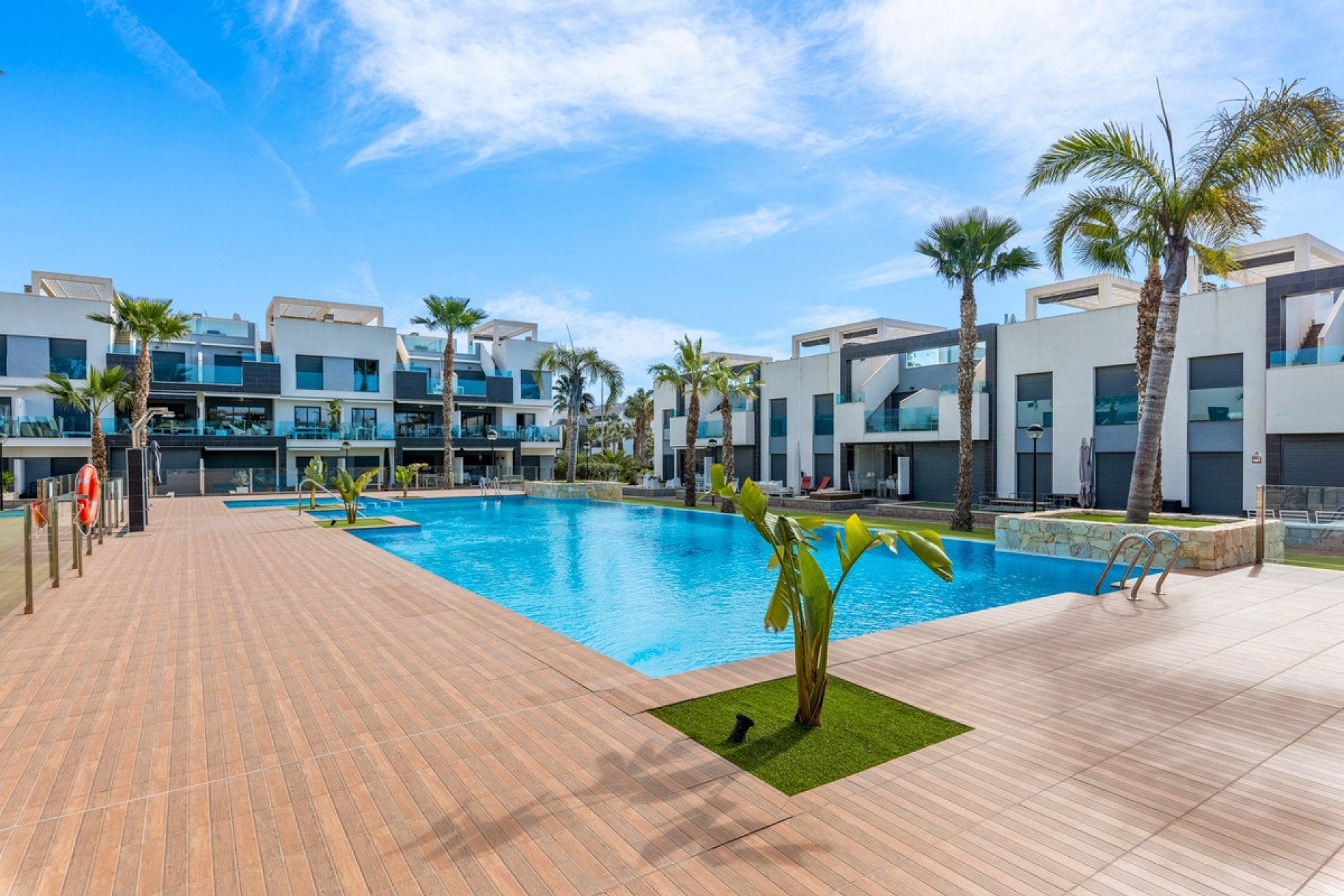 Resale - Apartment / flat -
Guardamar del Segura - Urbanización El Raso