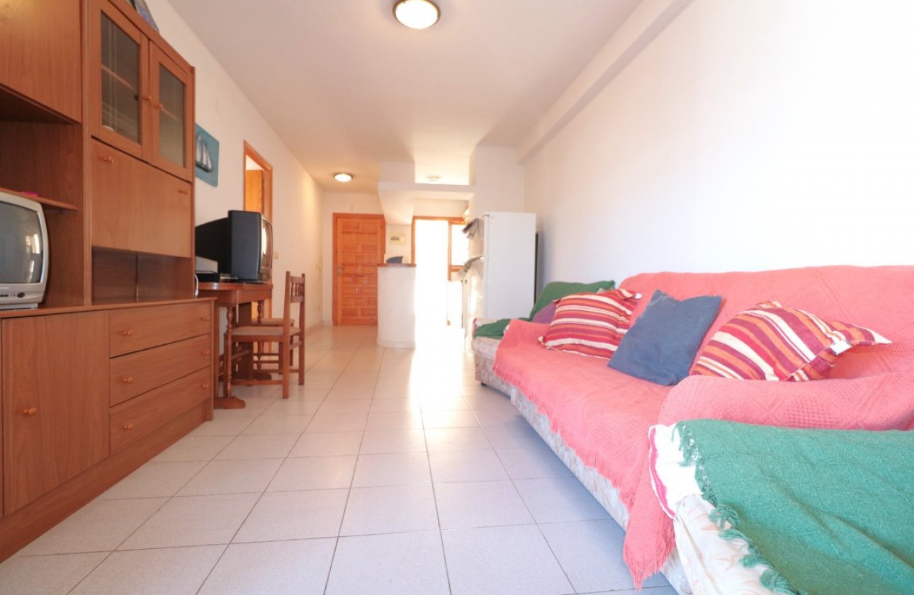 Resale - Apartment / flat -
Jávea - Xàbia - Mar Azul