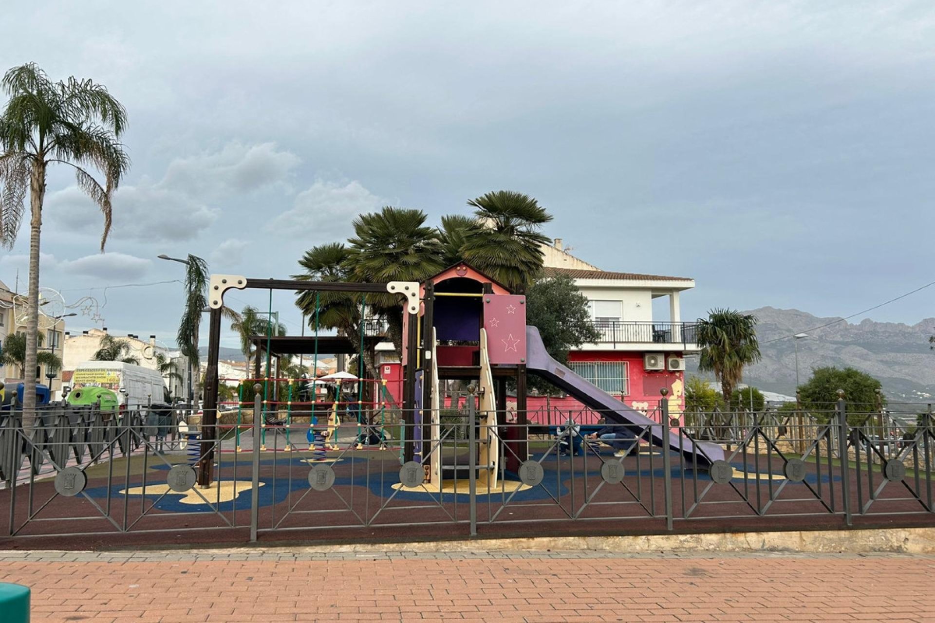 Resale - Apartment / flat -
La Nucía - La Nucia Centro