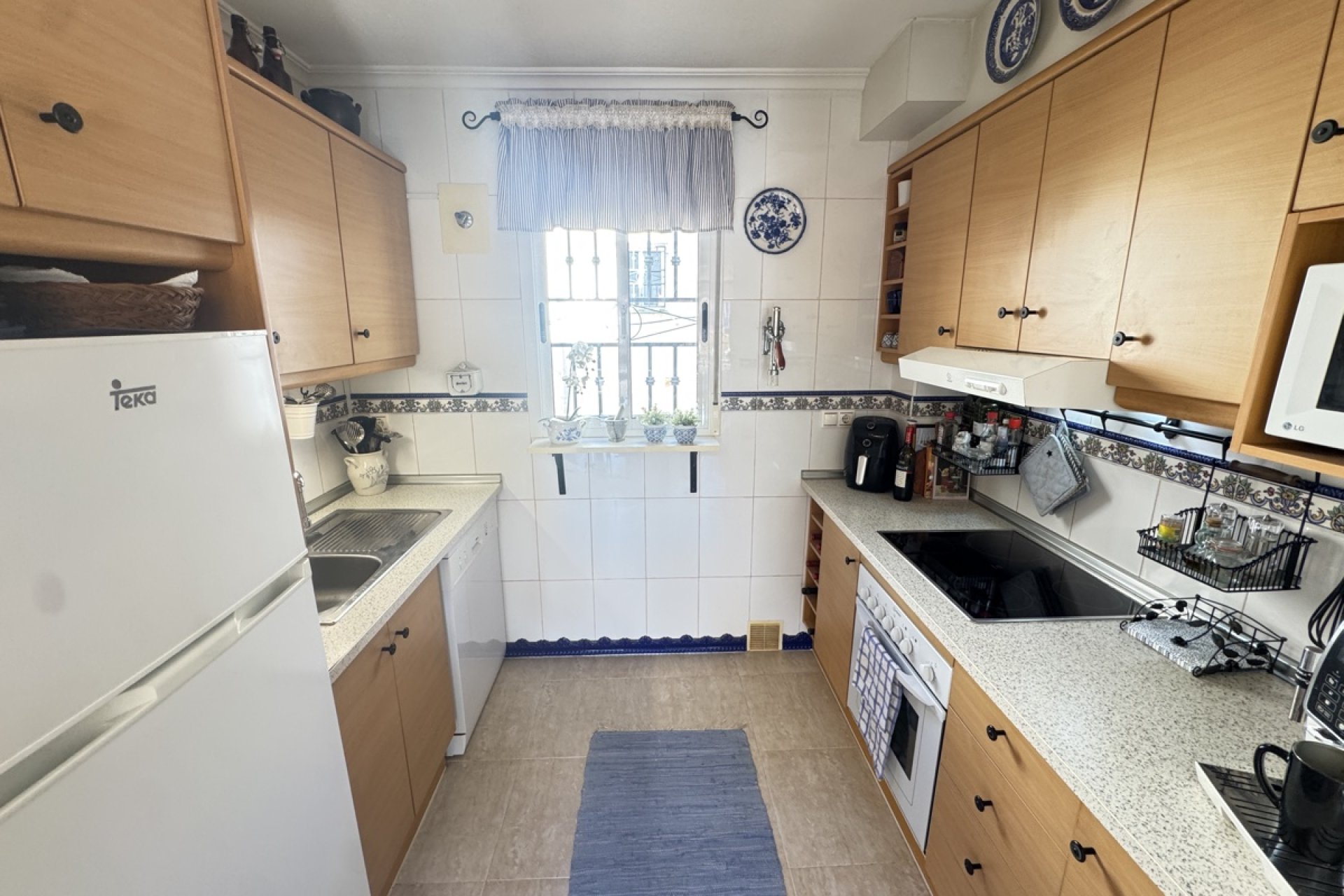 Resale - Apartment / flat -
Los Altos