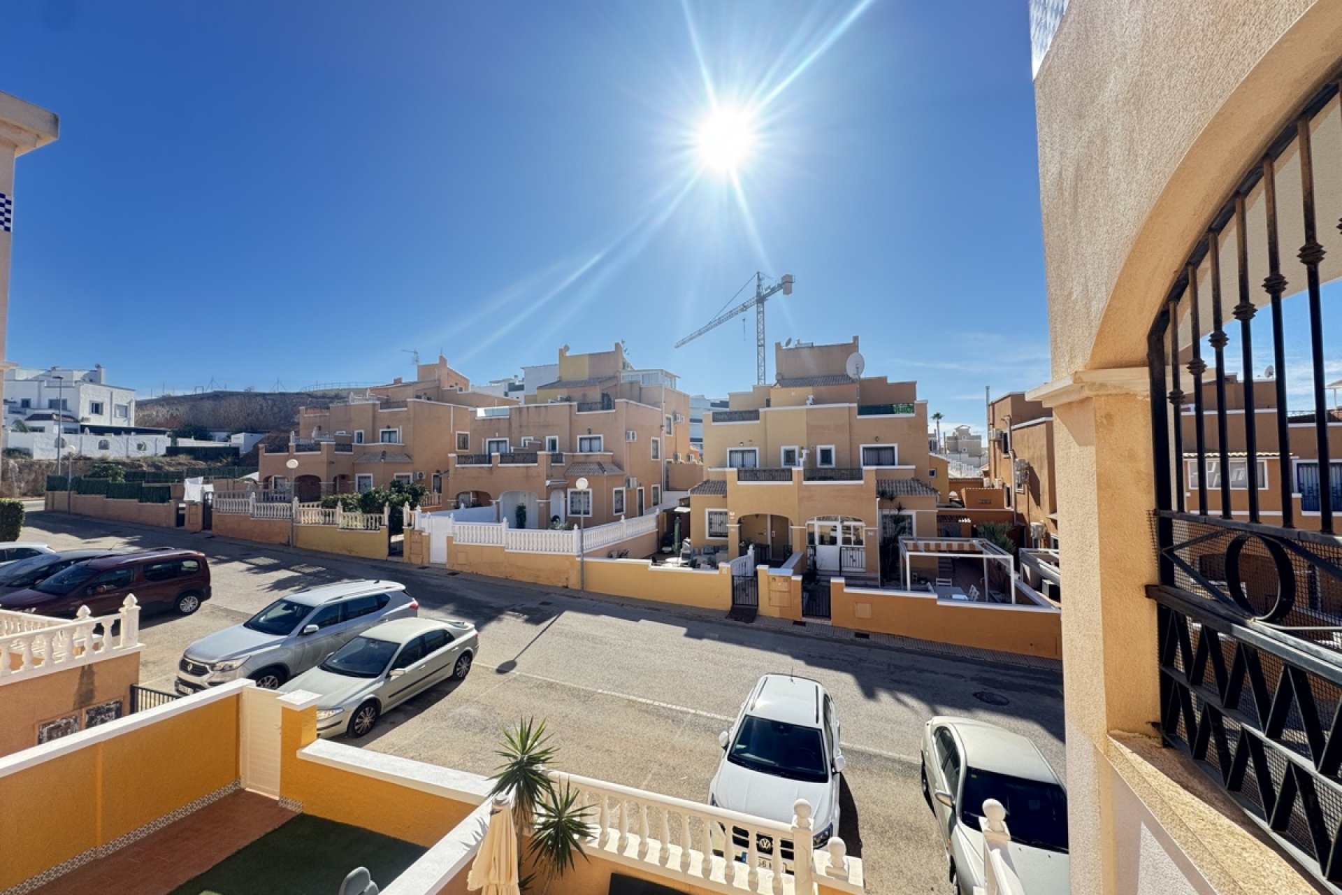 Resale - Apartment / flat -
Los Altos
