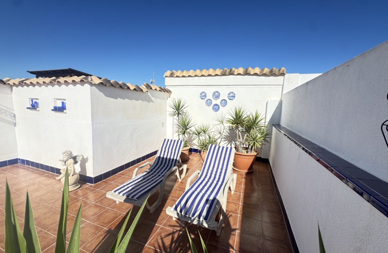 Resale - Apartment / flat -
Los Altos