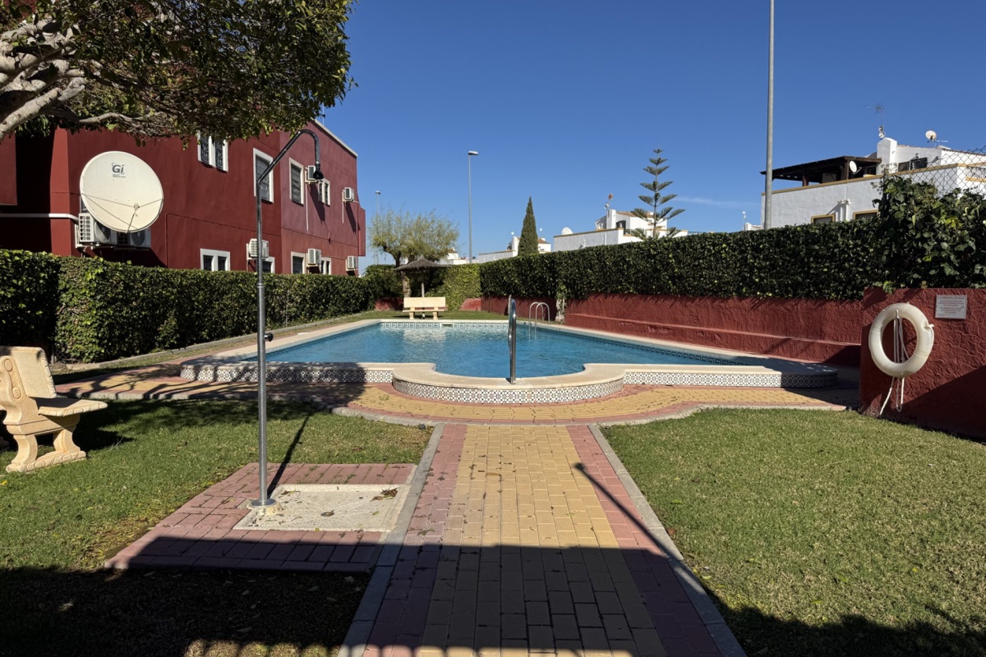 Resale - Apartment / flat -
Los Altos