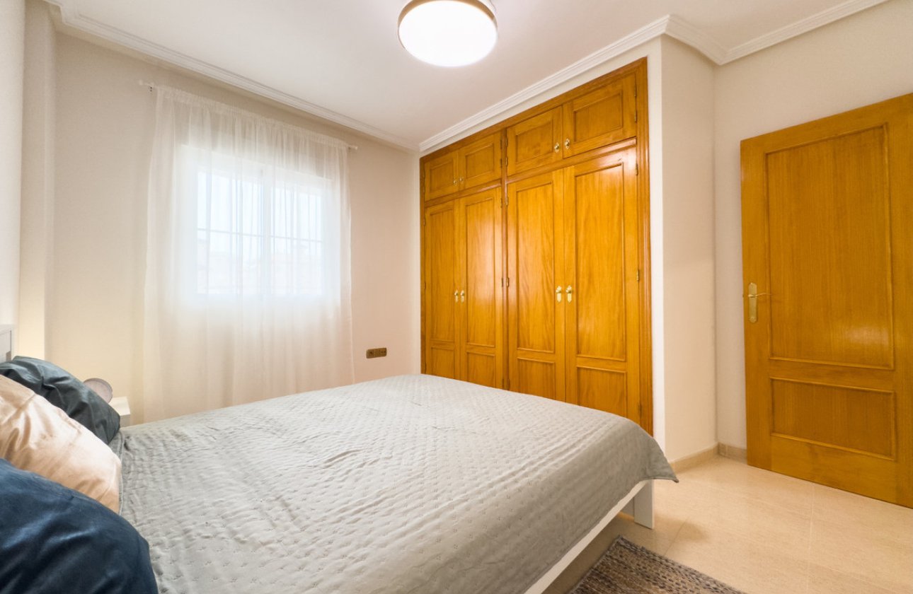 Resale - Apartment / flat -
Orihuela - Cabo Roig