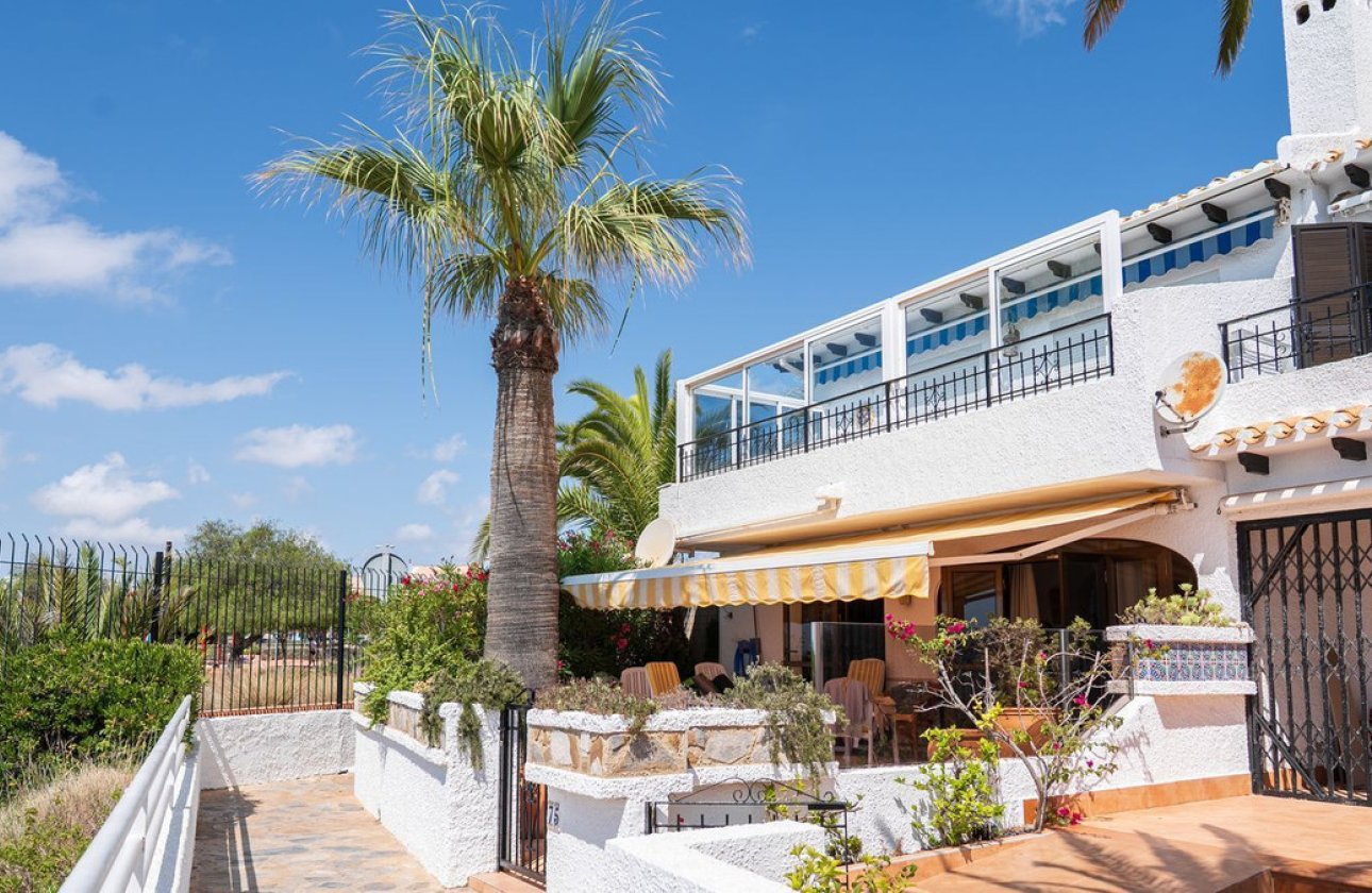 Resale - Apartment / flat -
Orihuela - Cabo Roig