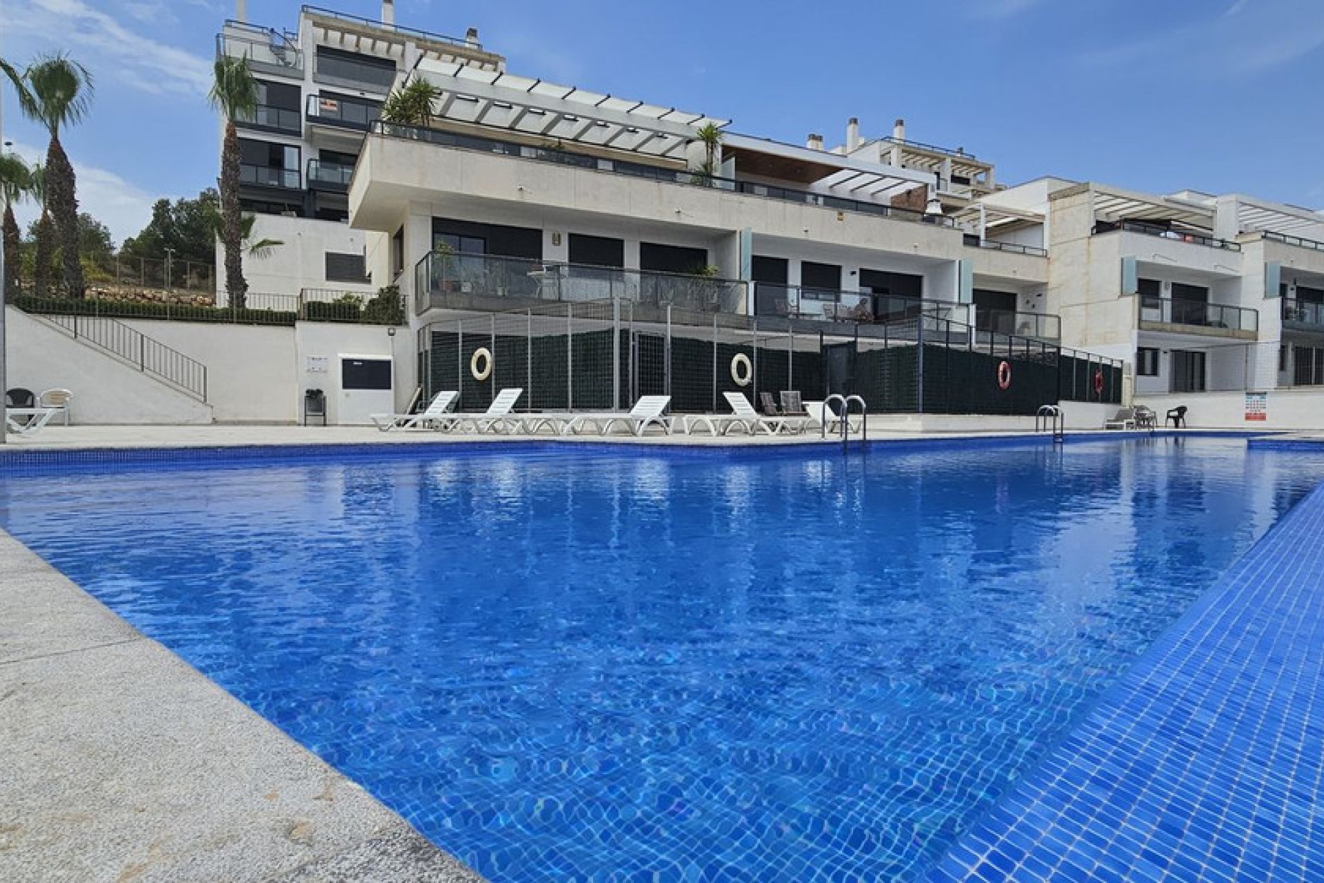 Resale - Apartment / flat -
Orihuela - Campoamor R-5