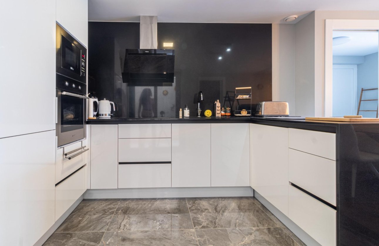 Resale - Apartment / flat -
Orihuela Costa - La Florida