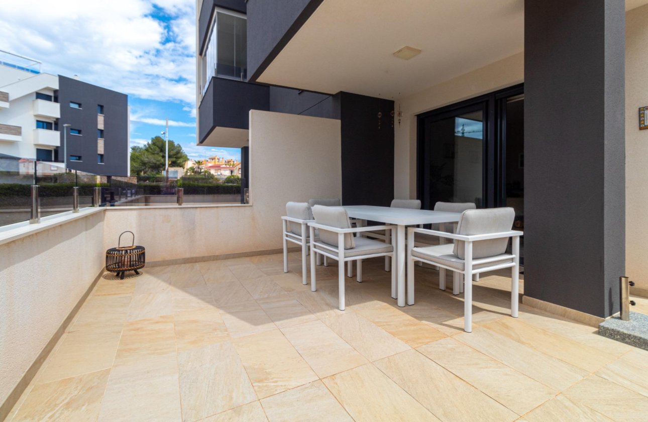 Resale - Apartment / flat -
Orihuela Costa - La Florida