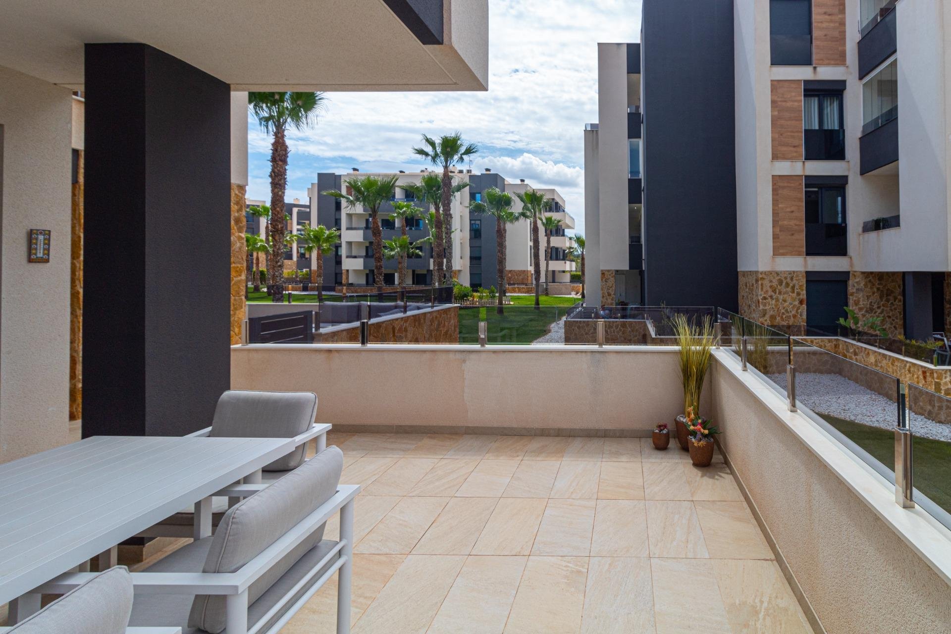 Resale - Apartment / flat -
Orihuela Costa - La Florida