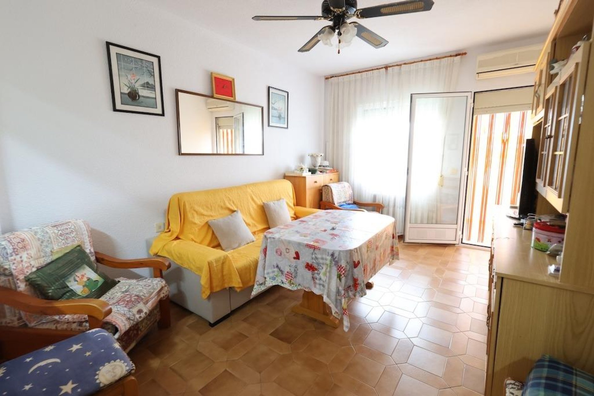 Resale - Apartment / flat -
Orihuela Costa - La Regia