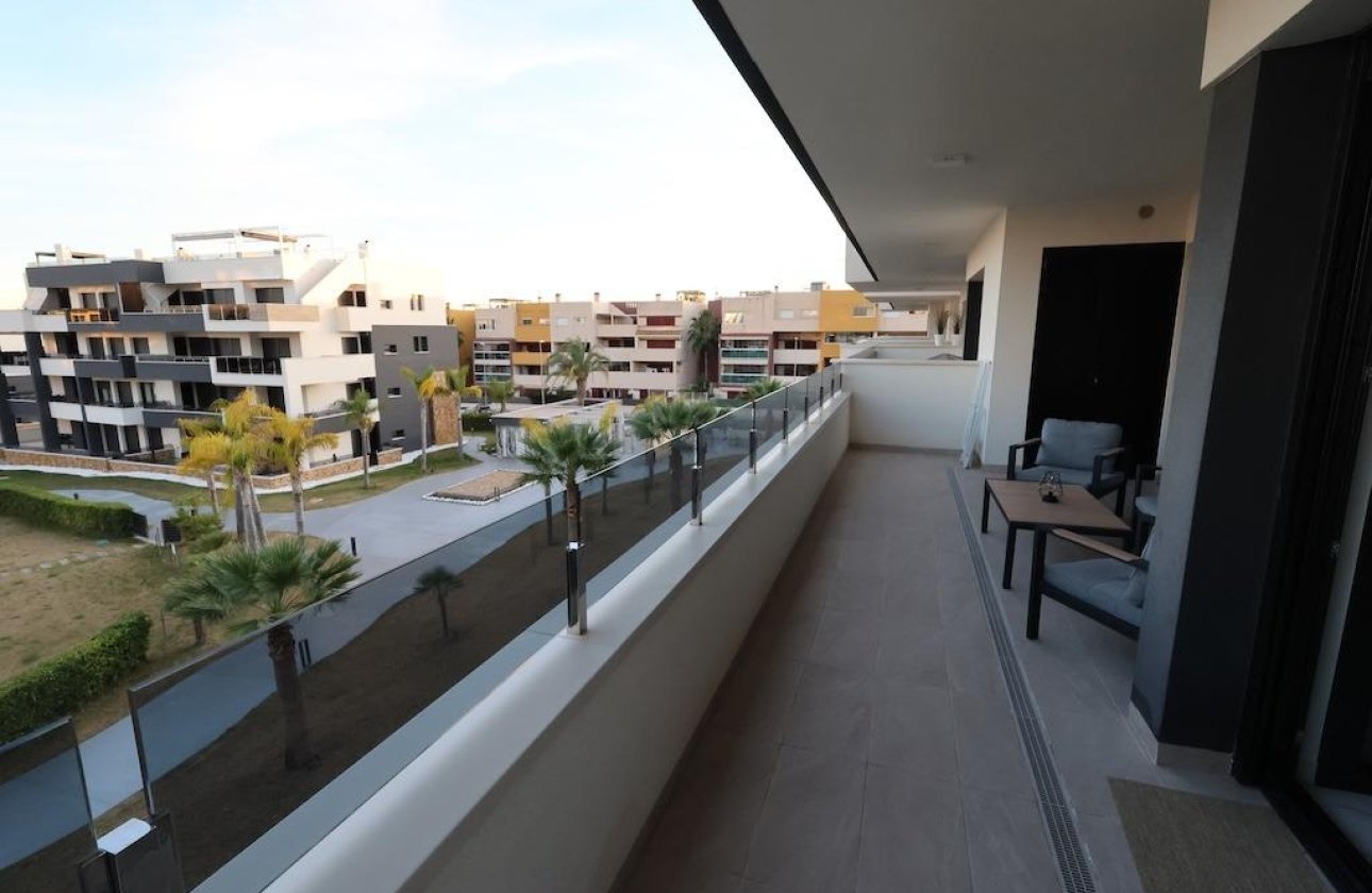 Resale - Apartment / flat -
Orihuela Costa - Punta Prima