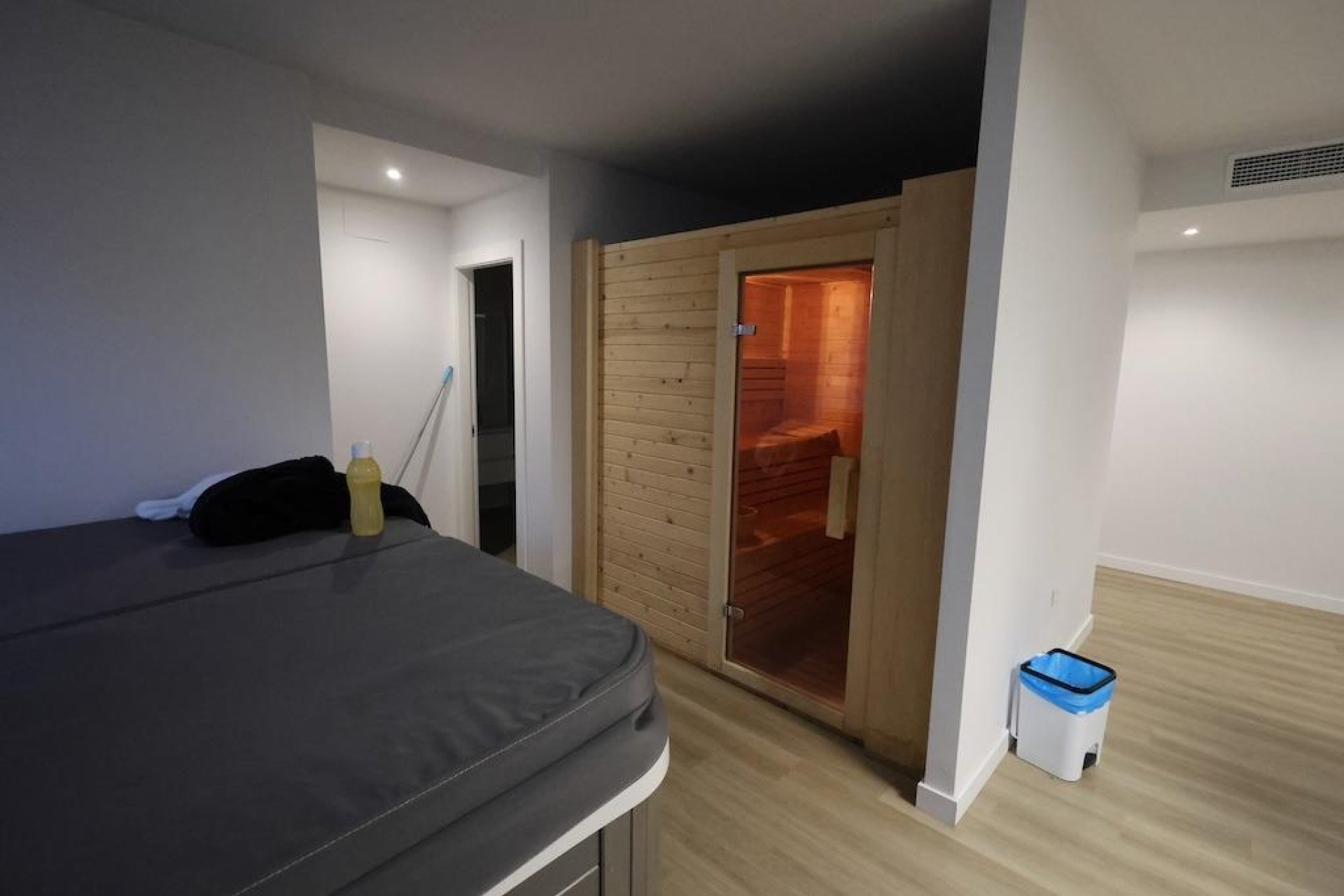 Resale - Apartment / flat -
Orihuela Costa - Punta Prima