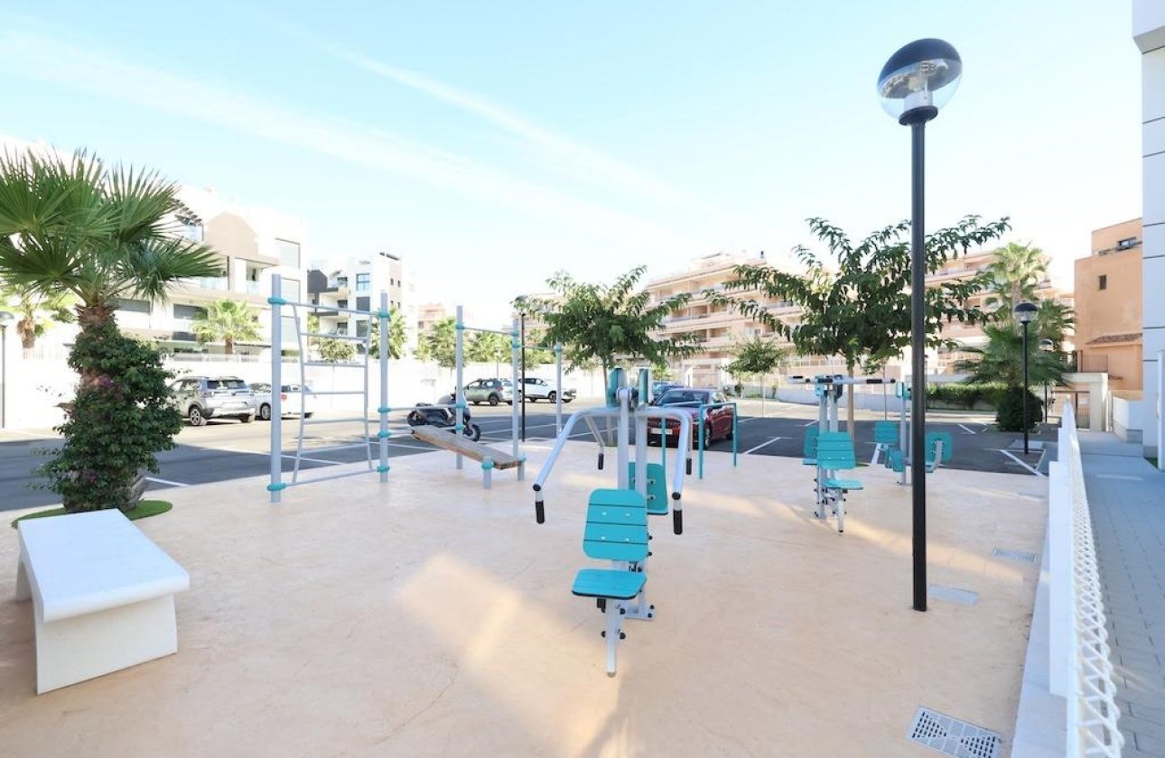 Resale - Apartment / flat -
Orihuela Costa - Villamartín-Las Filipinas