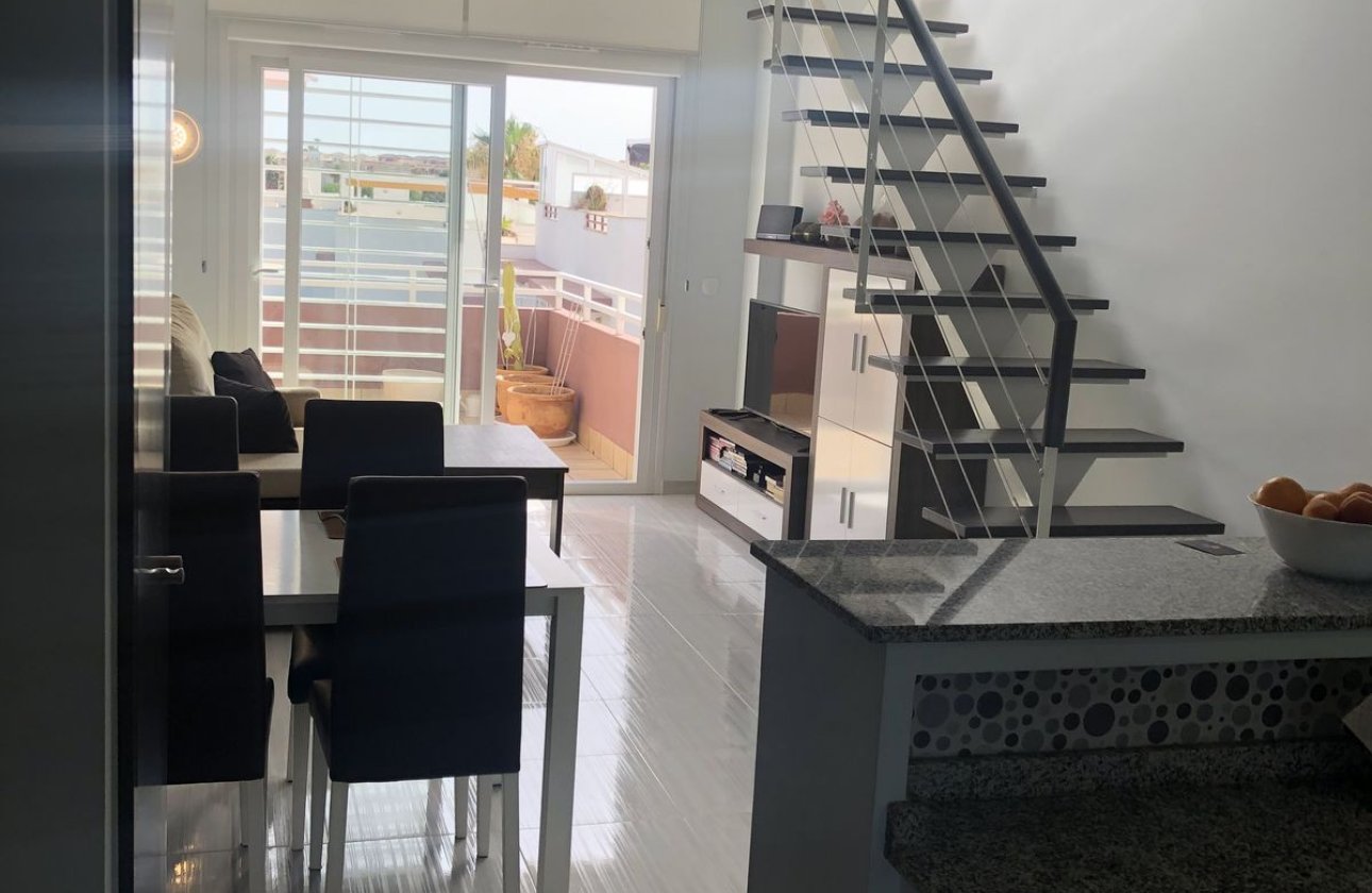 Resale - Apartment / flat -
Orihuela - La Ciñuelica