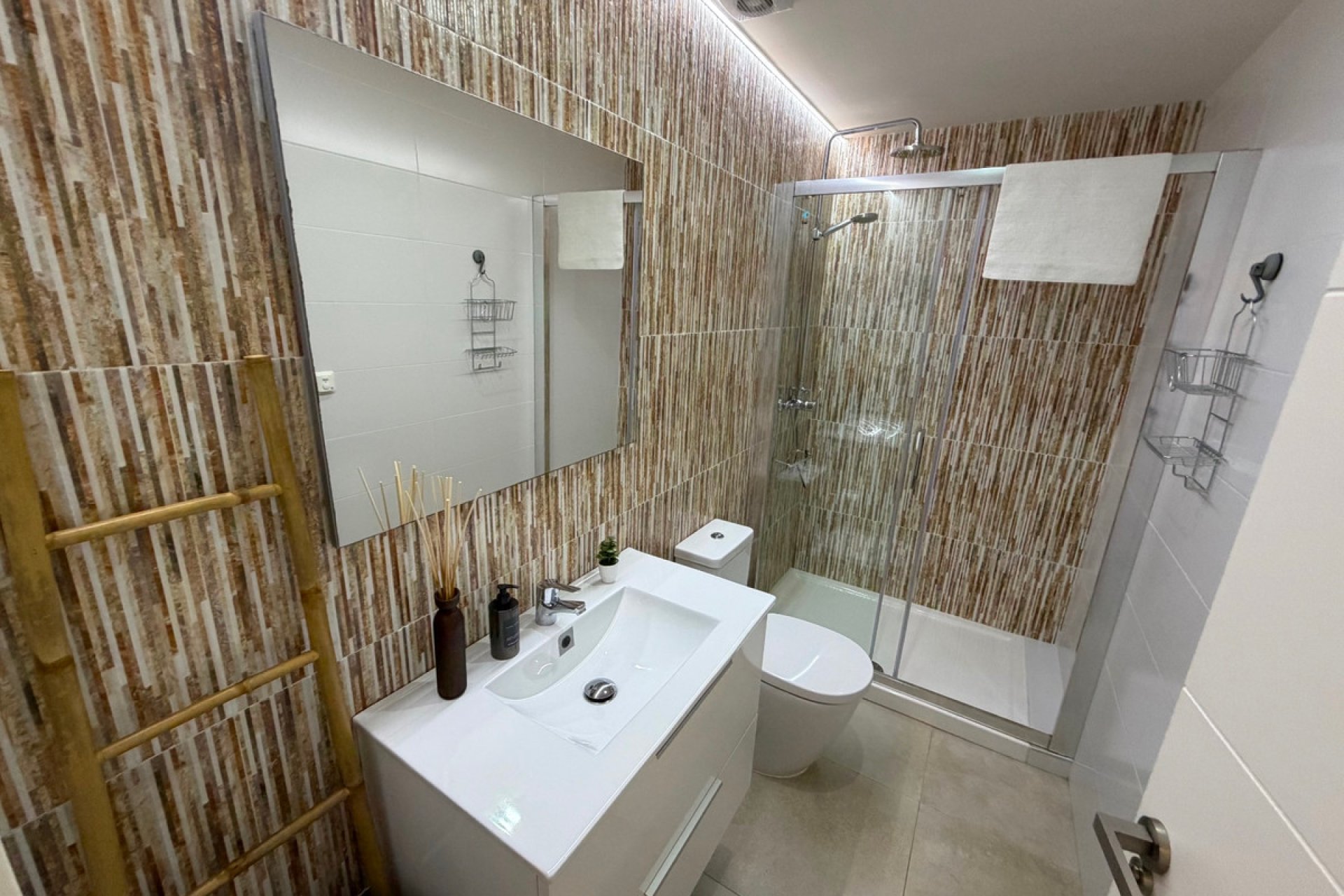 Resale - Apartment / flat -
Orihuela - La Florida