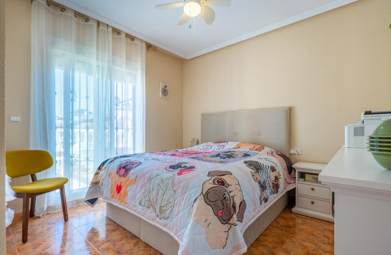 Resale - Apartment / flat -
Orihuela - La Regia