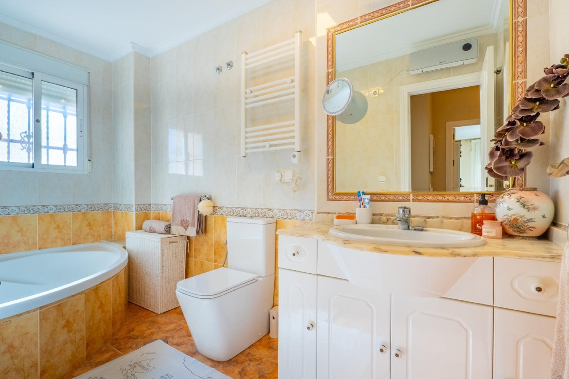 Resale - Apartment / flat -
Orihuela - La Regia