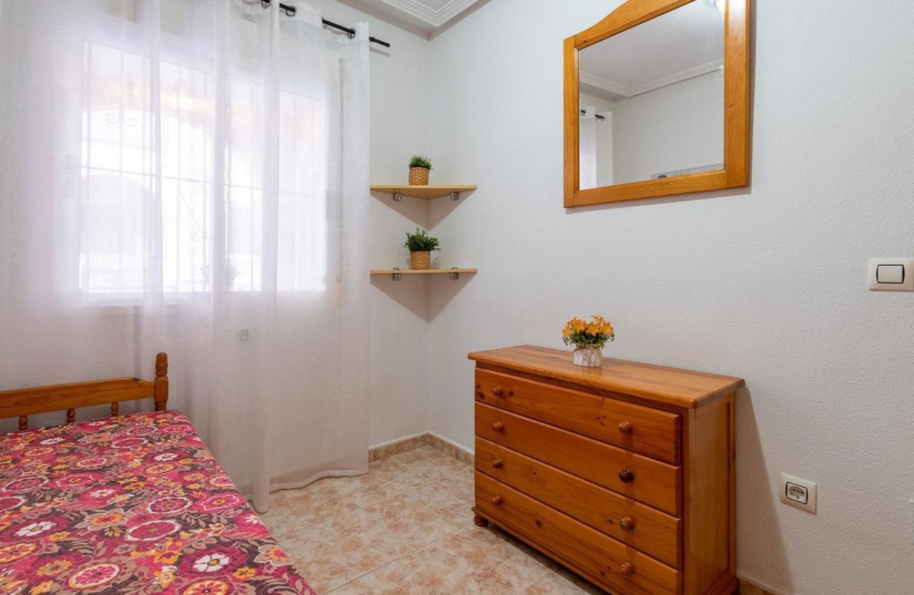 Resale - Apartment / flat -
Orihuela - La Zenia