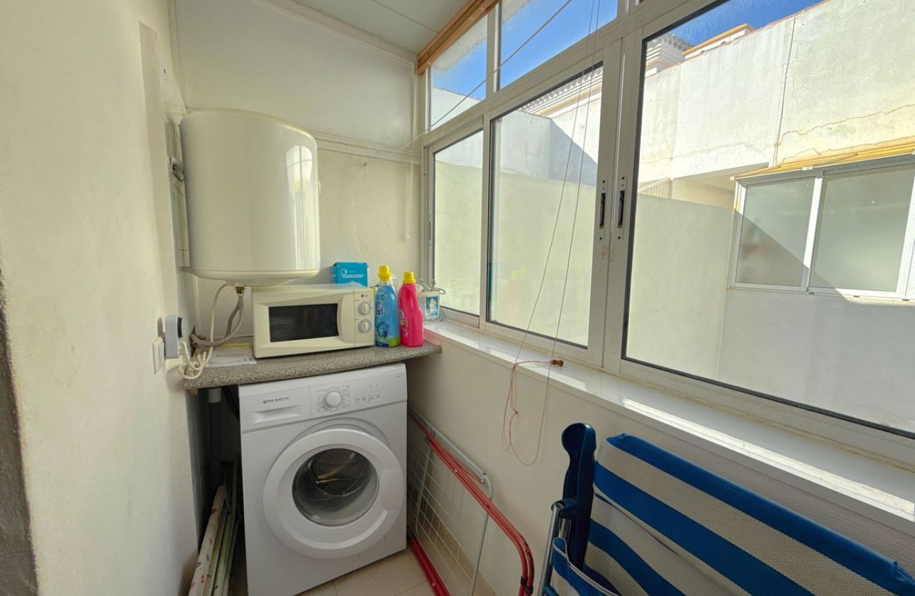 Resale - Apartment / flat -
Orihuela - La Zenia