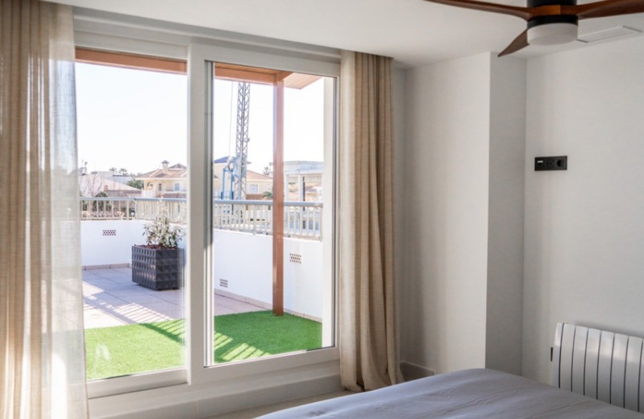 Resale - Apartment / flat -
Orihuela - La Zenia