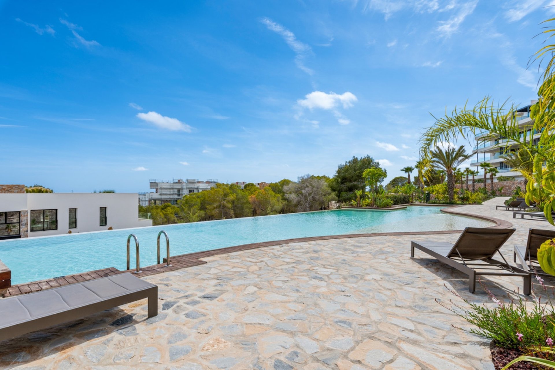 Resale - Apartment / flat -
Orihuela - Las Colinas Golf