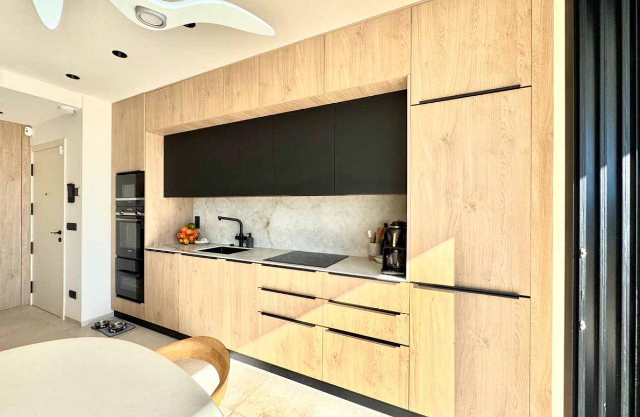 Resale - Apartment / flat -
Orihuela - Las Colinas Golf