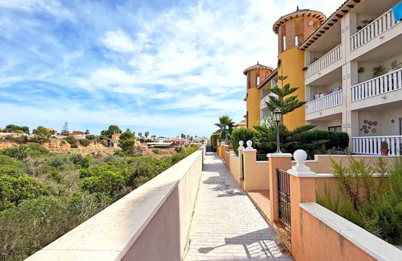 Resale - Apartment / flat -
Orihuela - Lomas de Cabo Roig