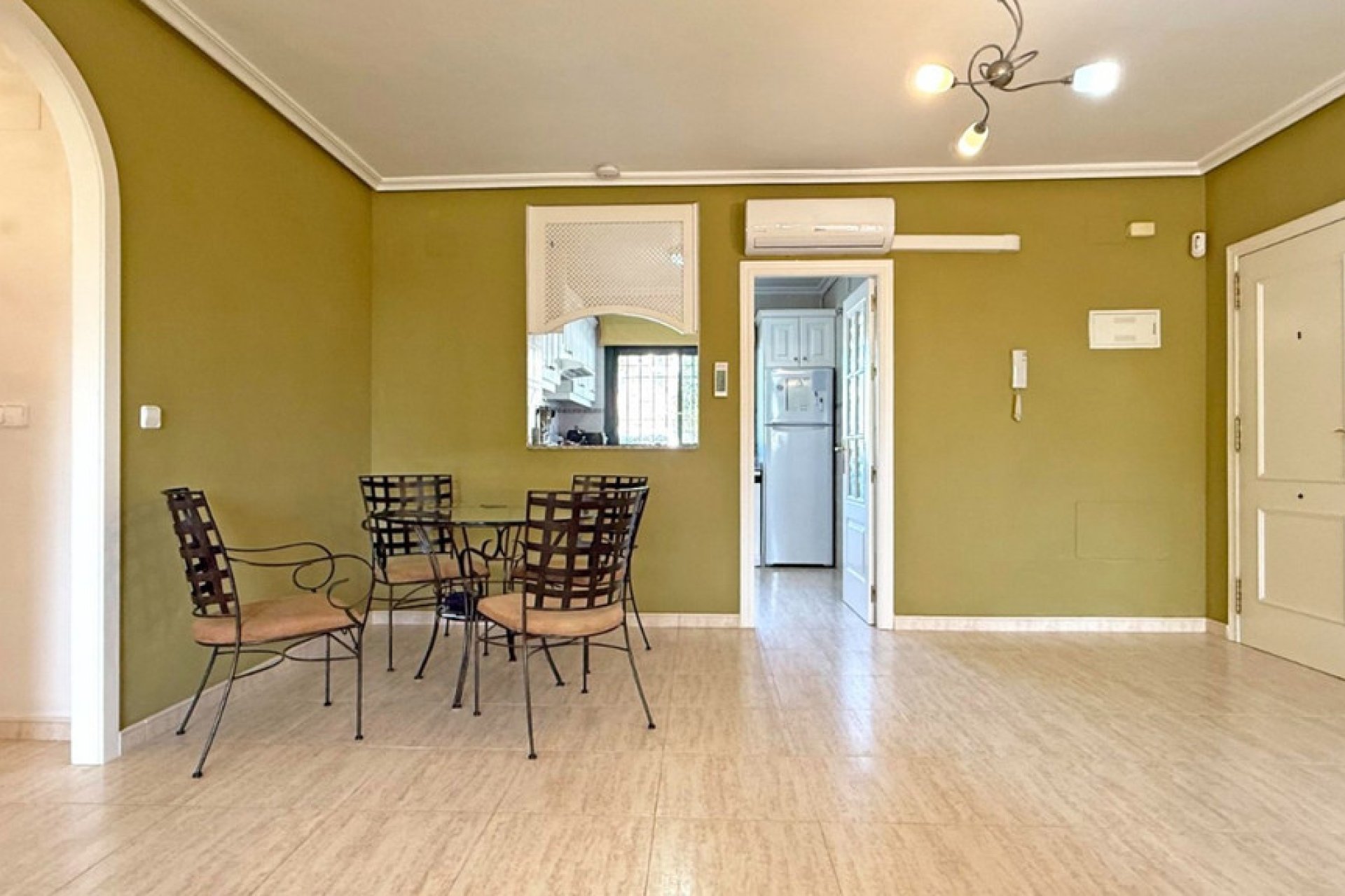 Resale - Apartment / flat -
Orihuela - Lomas De Campoamor