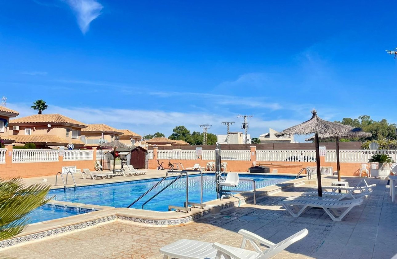 Resale - Apartment / flat -
Orihuela - Los Altos