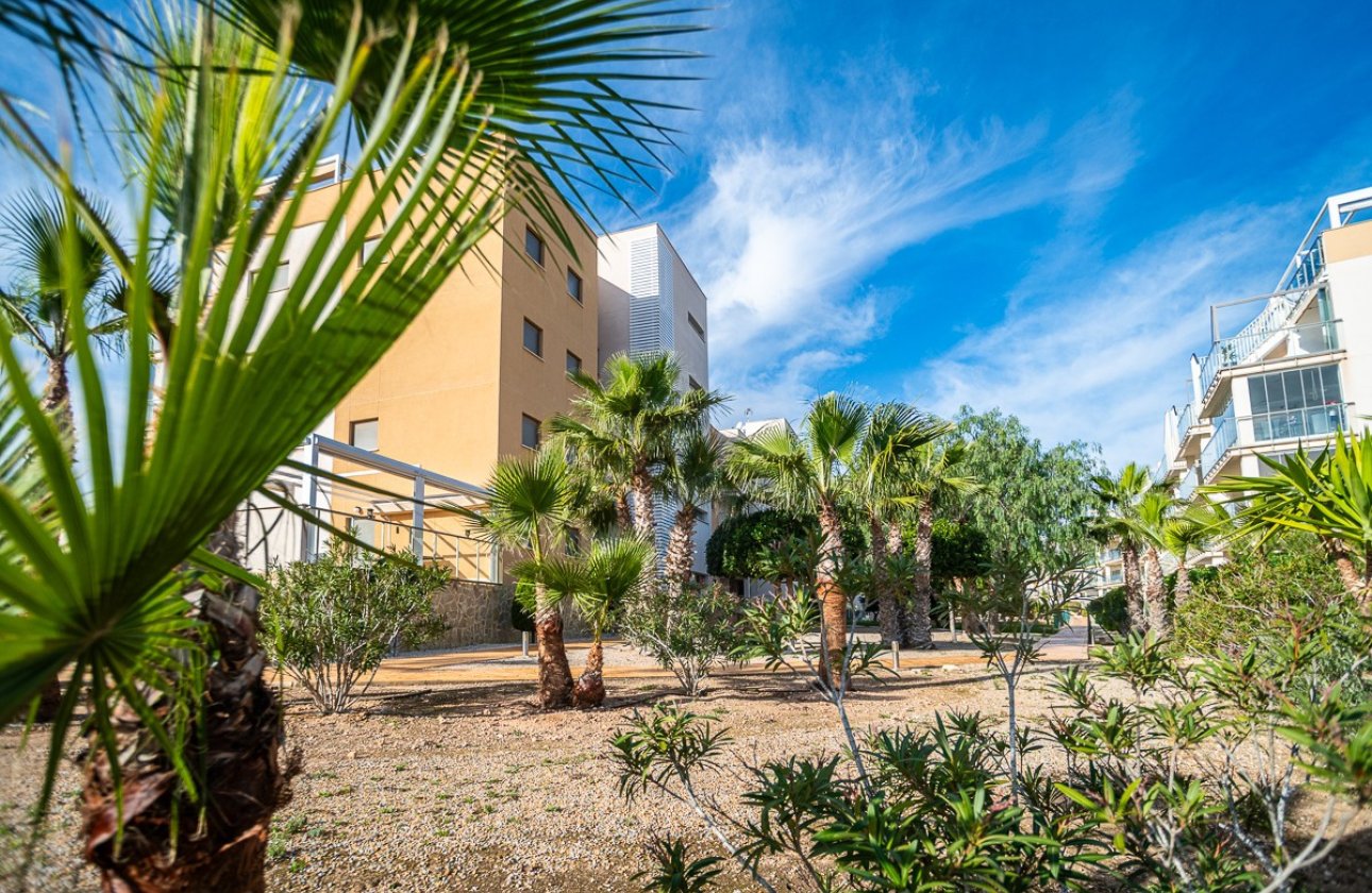 Resale - Apartment / flat -
Orihuela - Los Dolses