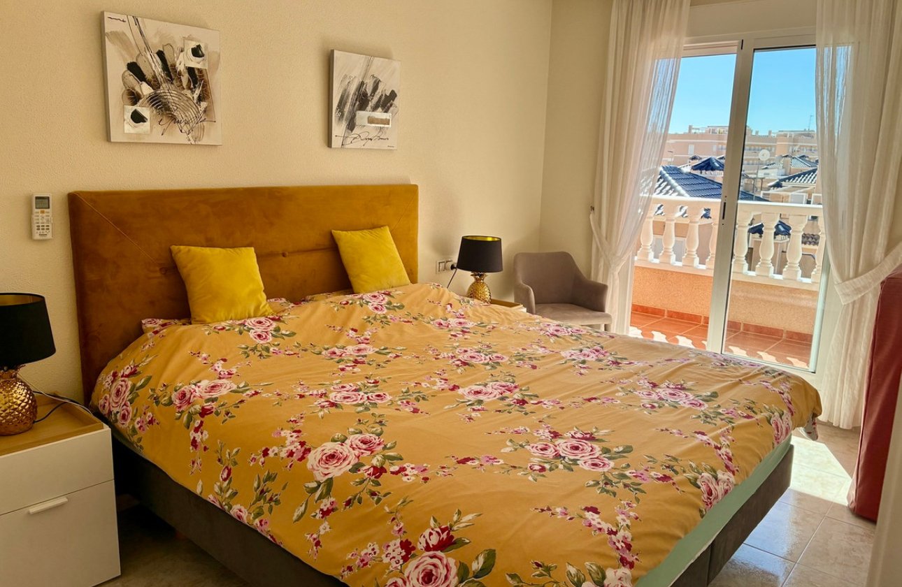 Resale - Apartment / flat -
Orihuela - Los Dolses