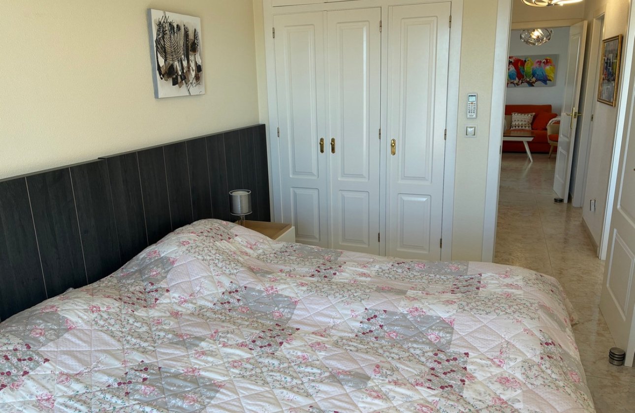 Resale - Apartment / flat -
Orihuela - Los Dolses