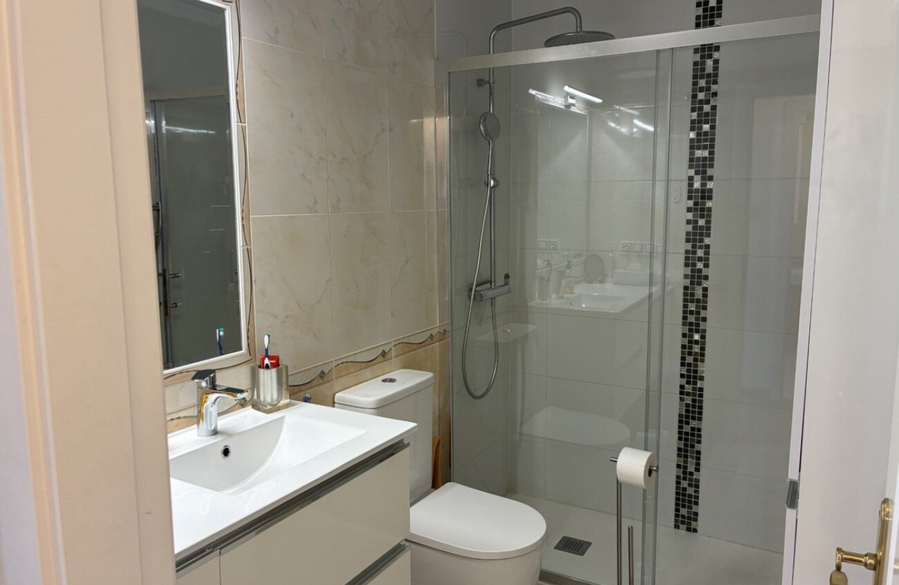 Resale - Apartment / flat -
Orihuela - Los Dolses