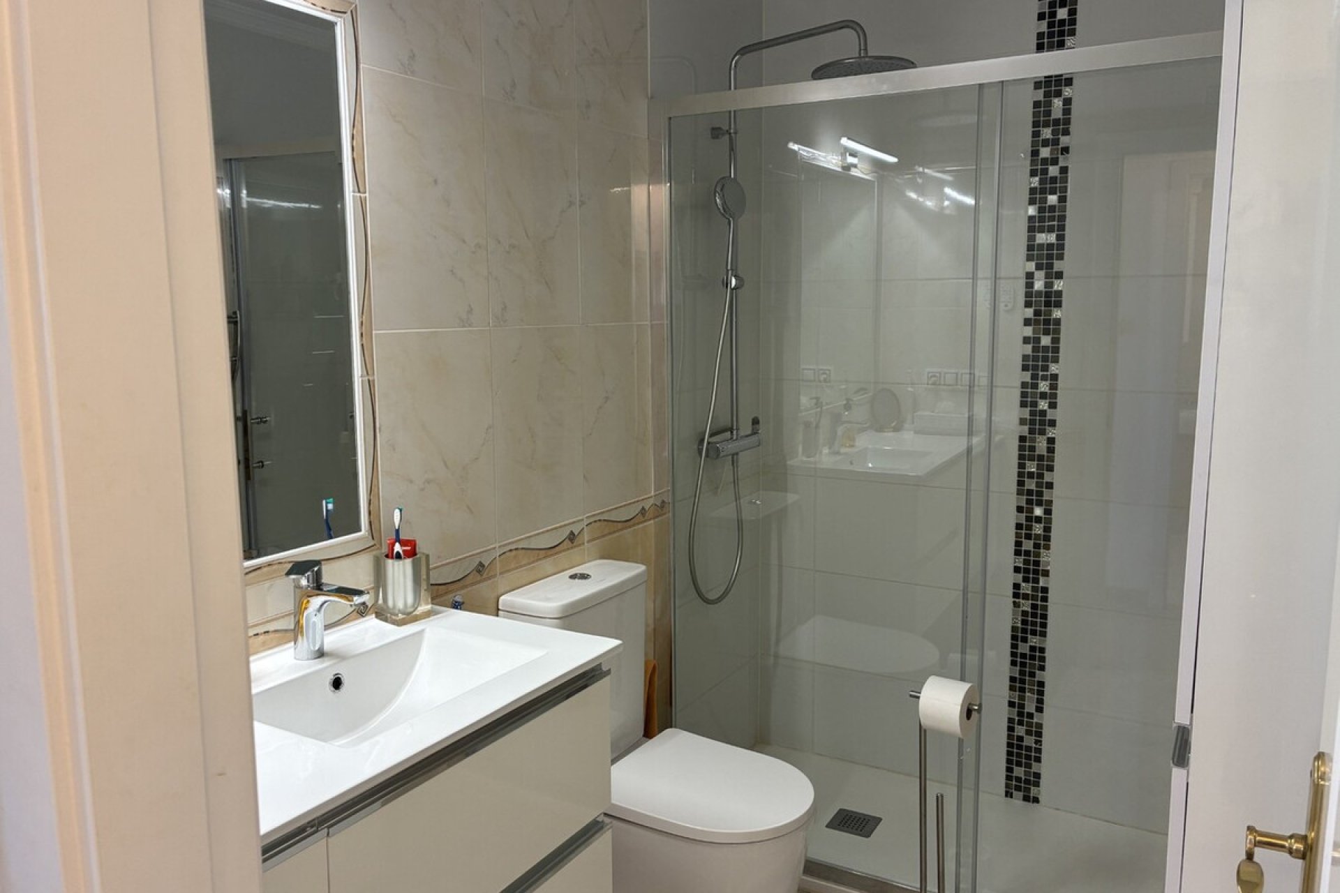 Resale - Apartment / flat -
Orihuela - Los Dolses