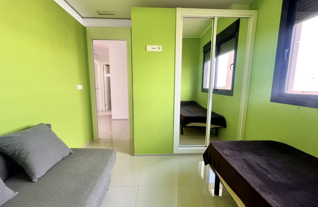 Resale - Apartment / flat -
Orihuela - Los Dolses